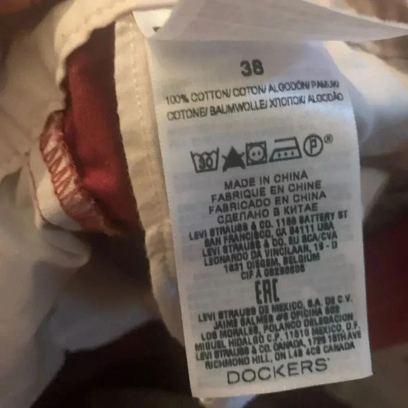 Dockers chino shorts - Picture 5 of 6